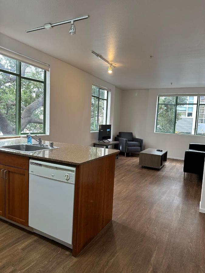 Furnished Apartments At Allston Place Right In The Heart Of ברקלי מראה חיצוני תמונה